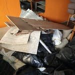 carpets, underlay, rubble Old carpets, underlay, rubble, vinyl, plywood, laminate pieces - probably around 6 yards WD7