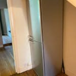 fridge / freezer fridge freezer came with apartment but we don’t need it. BN1