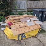 Mega bag of flooring full above line mega bag of flooring to be removed from front of property from driveway. SE23