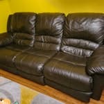 1 x 2 & 1 x 3 Leather Sofas 1 x 2 and 1 x 3 electric recliner sofas fully working. WS10